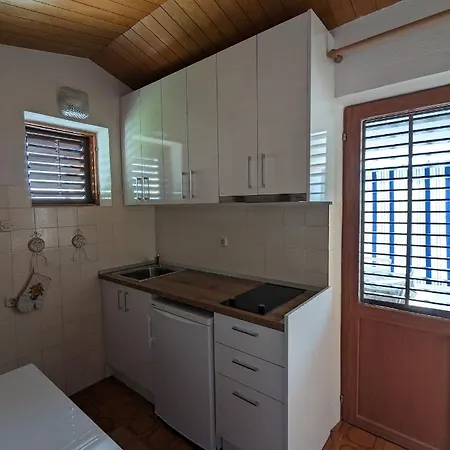 Limun - Ivo I Dragica Simic -