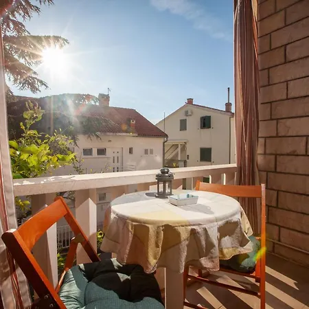 Limun - Ivo I Dragica Simic - マカルスカ